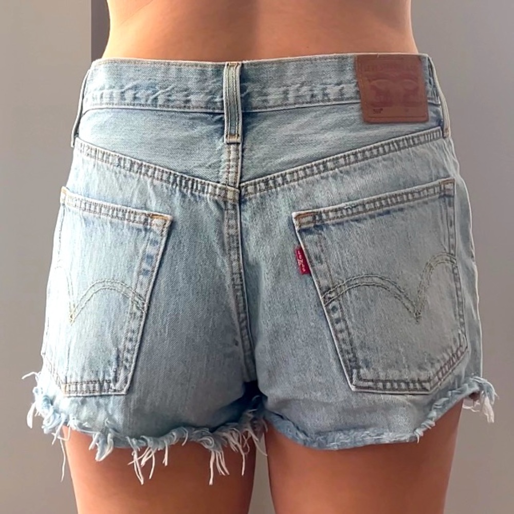 Levi's 501 Cutoff Demin Women's Faded Blue Jean Shorts